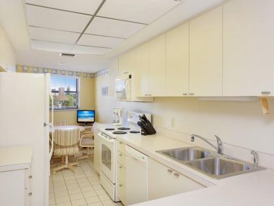 Pretty 2 Bedroom Beach and Great Interior Value All the Way! Pretty 2 Bedroom Beach and Great Interior Value All the Way!